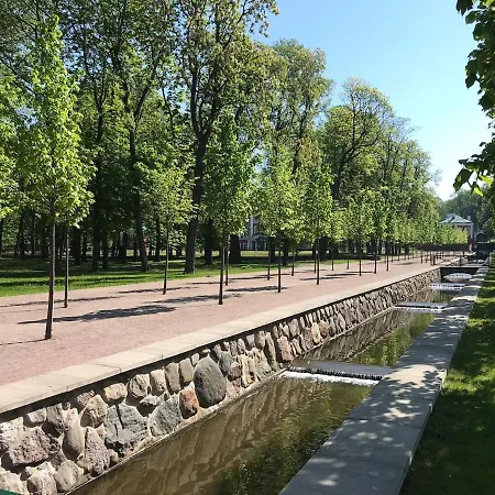 1 Bedroom Near Kadriorg Swan Pond *