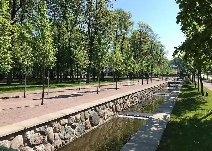 1 Bedroom Near Kadriorg Swan Pond *